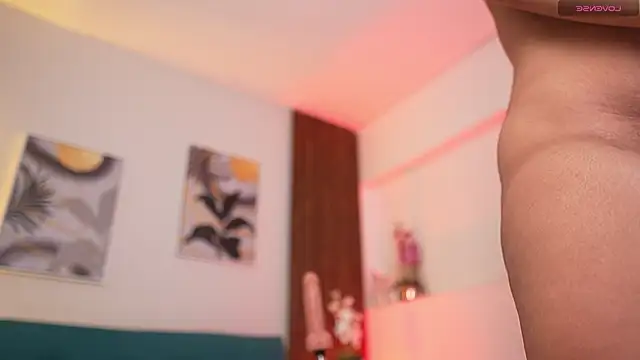 Chatroom XXX en direct de SheylaBakerr