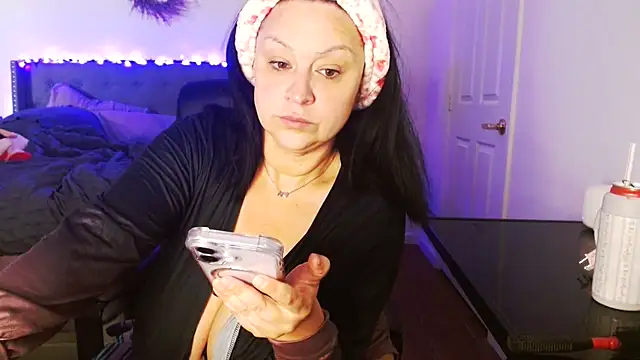 AlyssiaAmoreXO élő XXX-chatje