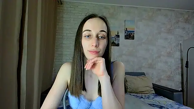 Chat +18 de Anika_bloom ao vivo