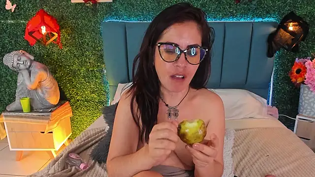 Linagh_n Live XXX chat