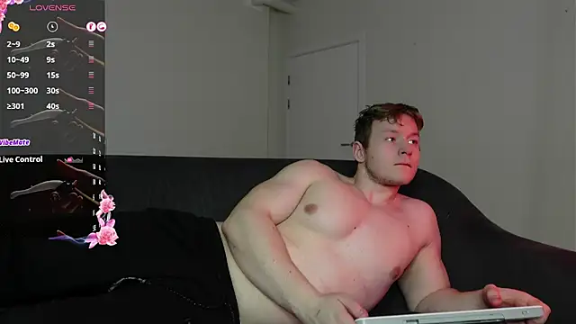 Richard_Dullas Chat XXX in diretta