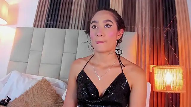 Онлайн чат XXX Nicolqueen_