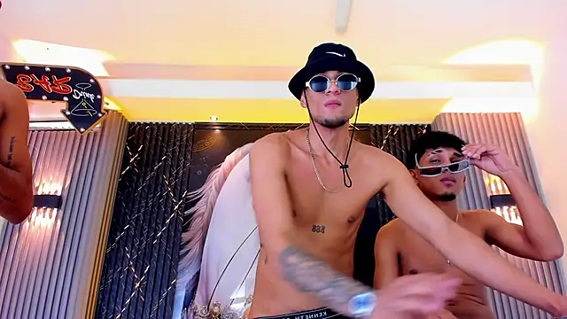 Show de webcam de the_knights_of_the_night