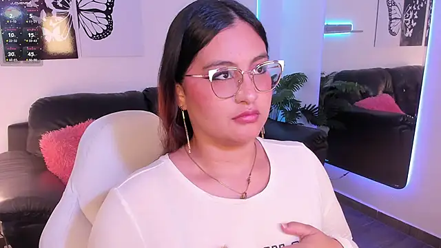 Lia_amara Chat XXX live