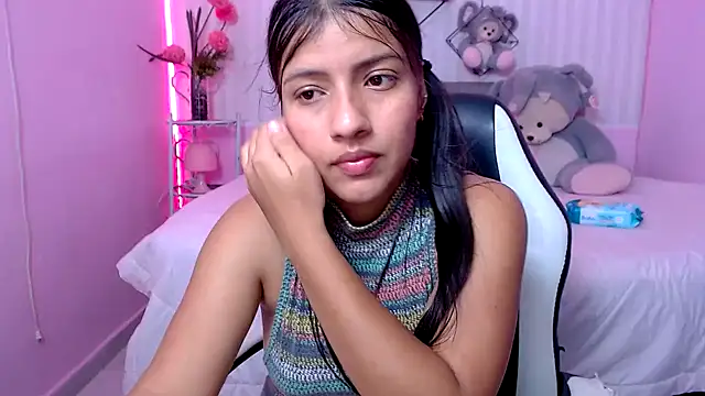 zara_cuteのライブXXXチャット