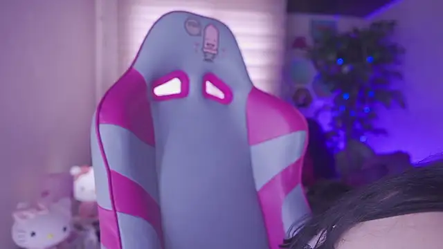 Czat XXX na żywo – Rebecah_1