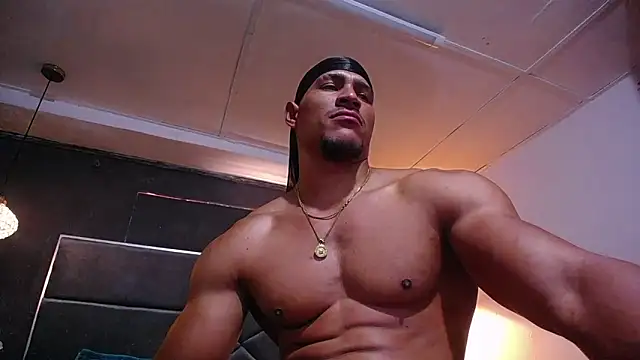 teddyfit19cmのライブXXXチャット