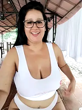 keilymadam's Live XXX Chat