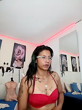 SamathaMayのライブXXXチャット