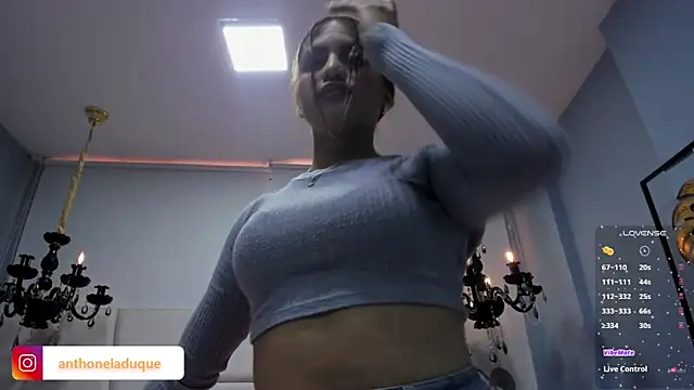 AnthonelaDuque Chat XXX live