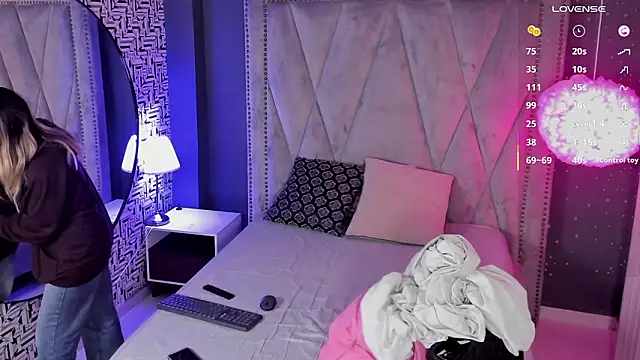 Živý XXX chat Baby_foxx