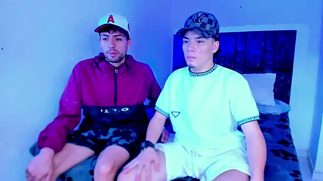 alex_and_christhoper Show Webcam