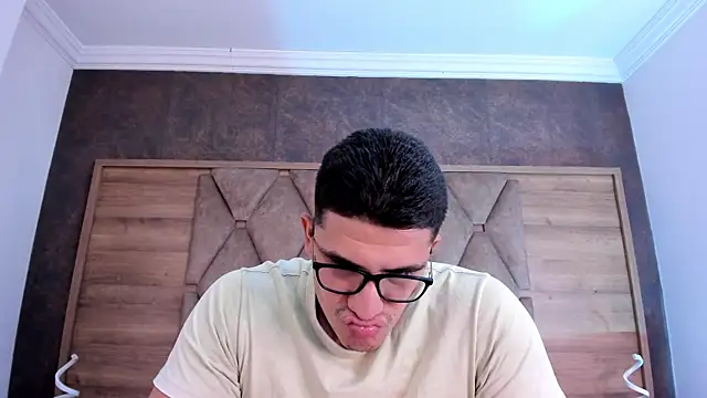 JeffDaltton: онлайн-секс-чат