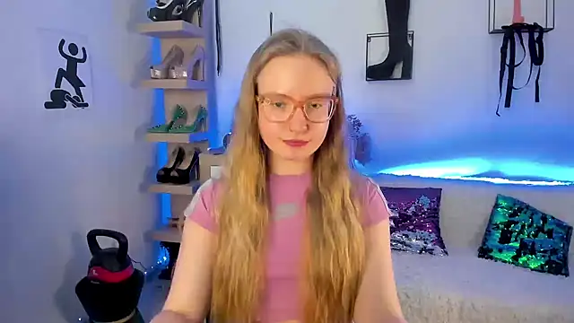 NancyHottie élő XXX-chatje