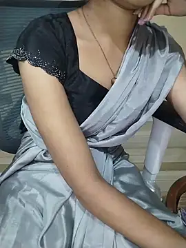 Slaygirl9 Adlı Modelin Canlı XXX Sohbeti