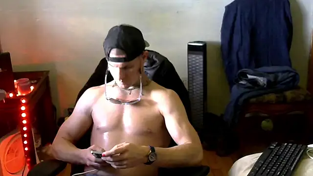 JockNThirsty Chat XXX live