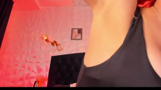 Niicky_Sweet Chat XXX in diretta