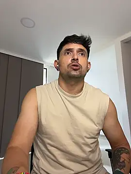 TroyeSavage Chat XXX live