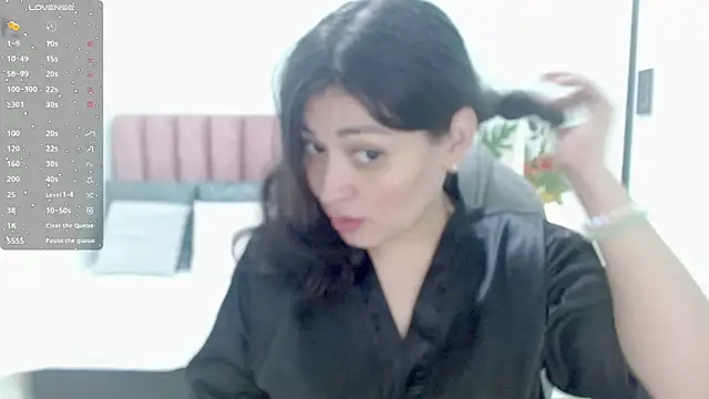 sophia_hadid's Live XXX Chat