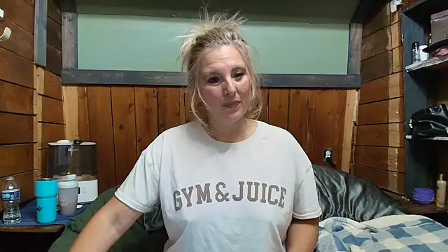 Chat XXX en directo de lisaxlovexxx