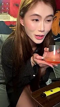 Cici250808's Live XXX Chat