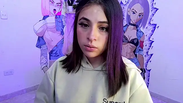 sofi_lara28 Adlı Modelin Canlı XXX Sohbeti