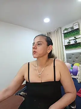 sasi_luna 现场XXX聊天