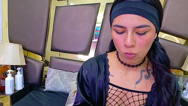 Chat XXX en directo de NicoleEsposito