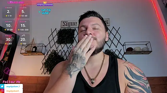 Angelgraham_1 – Kamerová šou