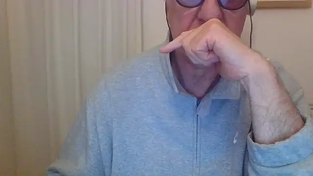 ANONIMO7735 Webcam-Show