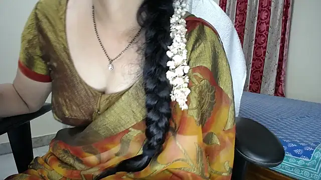 Sexy_HouseWifee Webcamshow