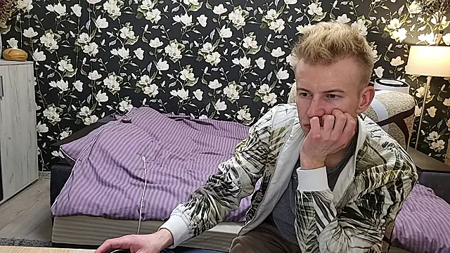 Vuitton – Live XXX-chat