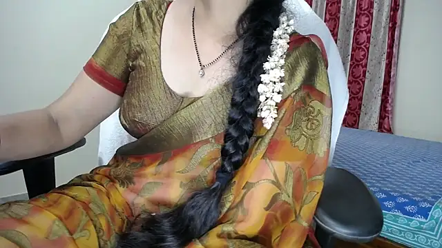 Sexy_HouseWifee Live XXX-Chat