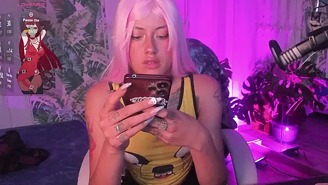 _sharlotte777n Live XXX chat