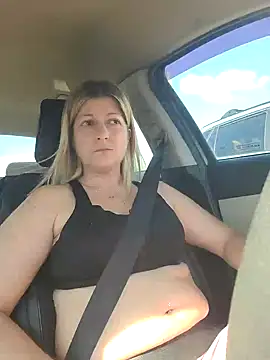 Chat XXX en directo de NikkiBlisss