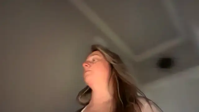 Vivian_MayXxX webkamerás műsora