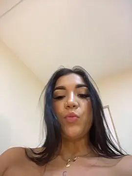 Farah_Stone's Live XXX Chat