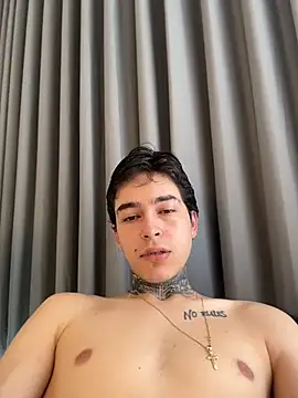 samm4044 Adlı Modelin Canlı XXX Sohbeti