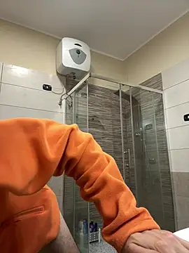 Gionnytav: онлайн-секс-чат