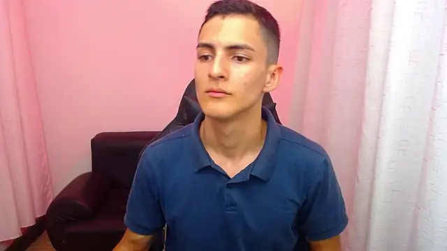 دردشة Matiius18 الجنسية المباشرة