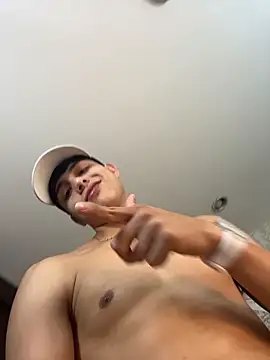 دردشة Lander_Cruz الجنسية المباشرة