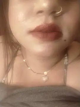 Pertunjukan Kamera Web Ta_sonia_07