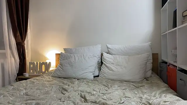 SunriseGuys: онлайн-секс-чат