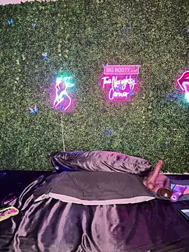 RenaThickAss Chat XXX live