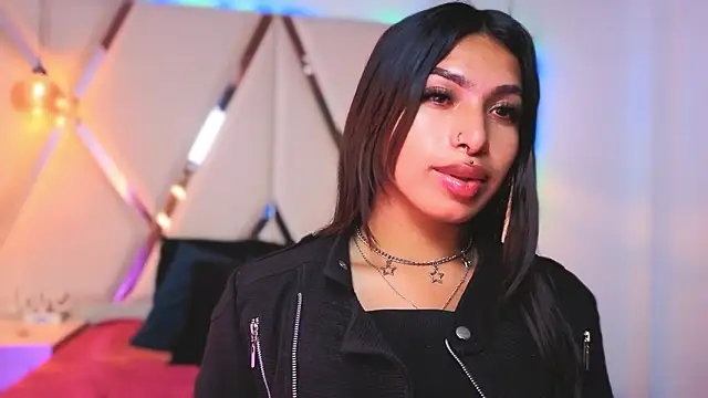 Chat XXX en directo de MeelFox