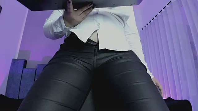 _Jade_16 Chat XXX live