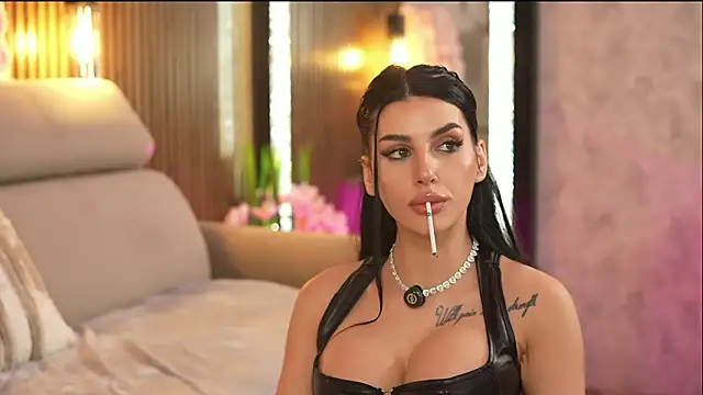 AmyBlair élő XXX-chatje