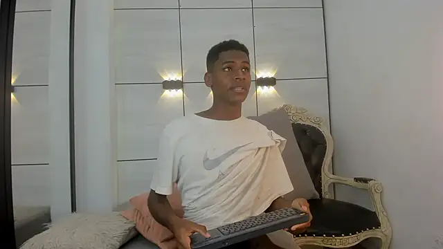 khris__evans 网络视讯表演