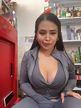 Sara_fun live XXX chat