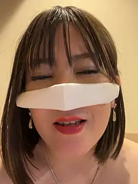 Mitsuco_surflady – webcam-show